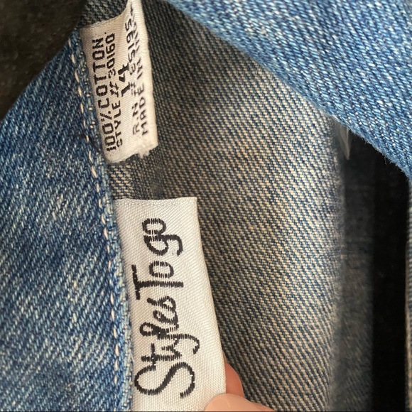 Vintage Styles To Go size 14 denim jacket with gold detailing - Picture 4 of 7